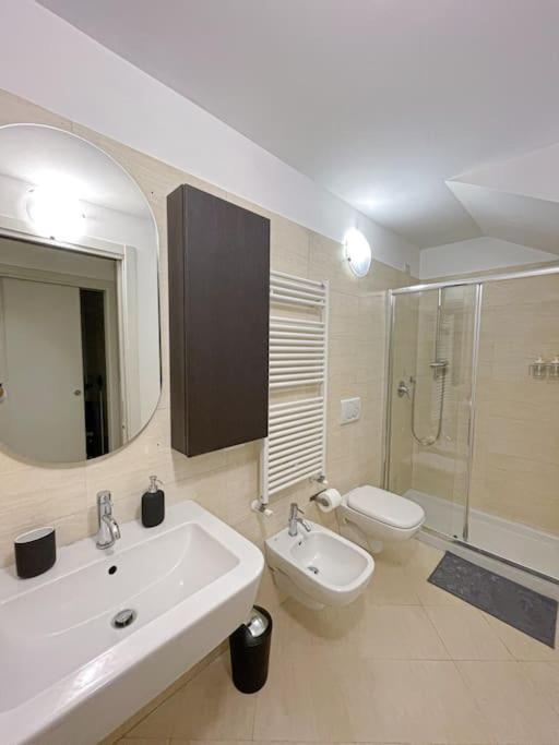 Apartamento Navigli 10 Min Loft Moderno Con Area Esterna Milán Exterior foto